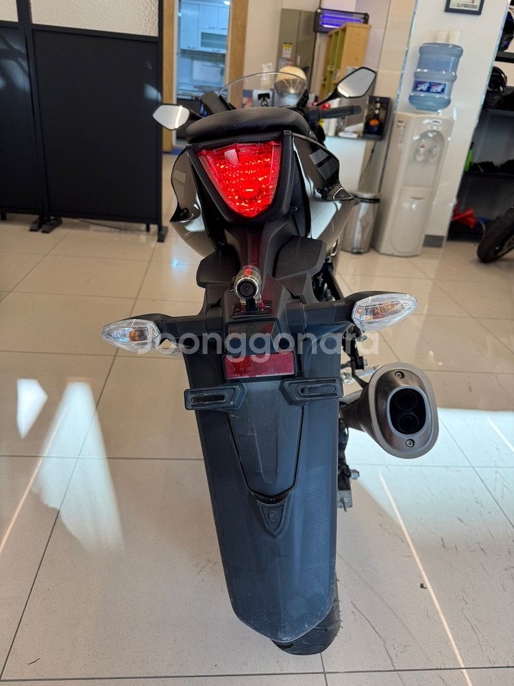 gsxr125 23년식 싸게내놉니다--4