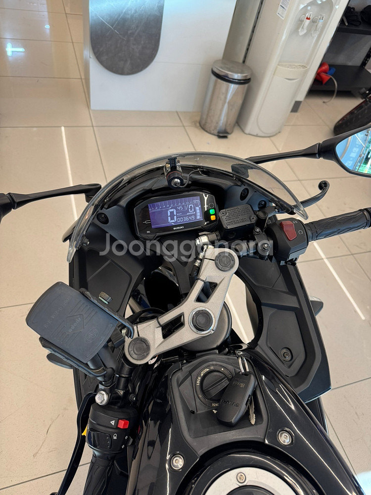 gsxr125 23년식 싸게내놉니다--6