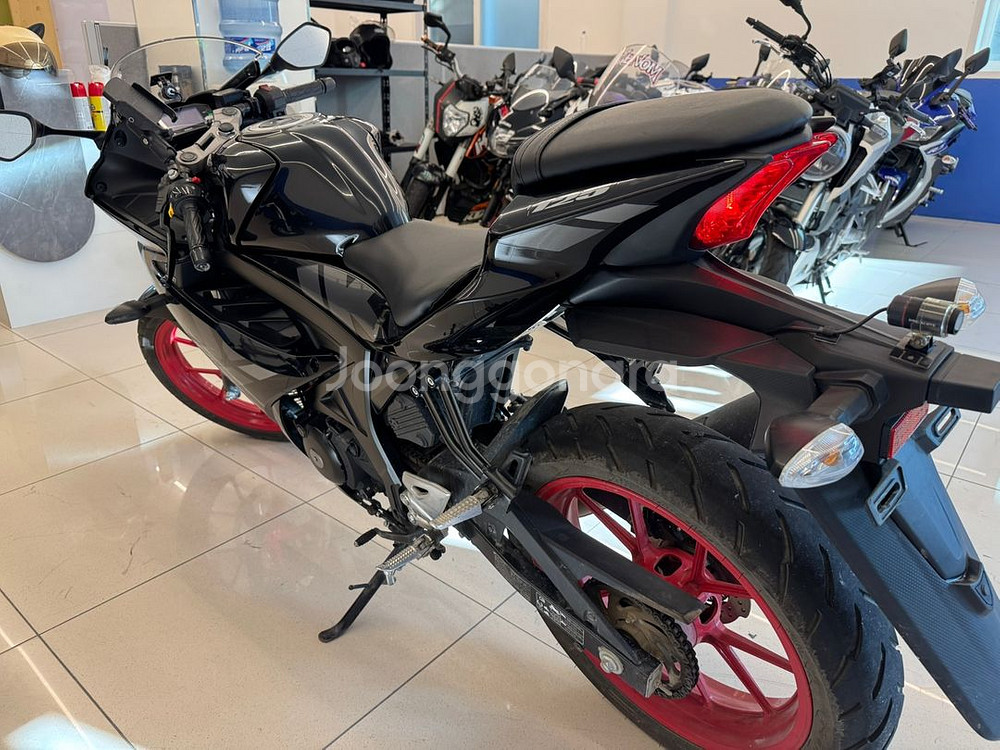 gsxr125 23년식 싸게내놉니다--5