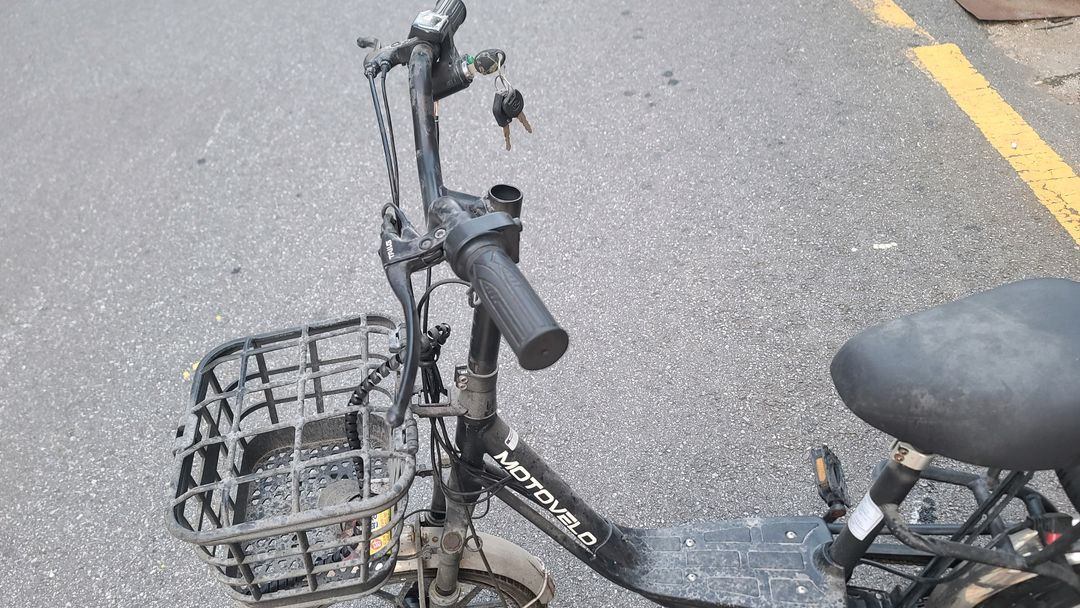 모토벨로 전기자전거 스쿠터 팝니다--1