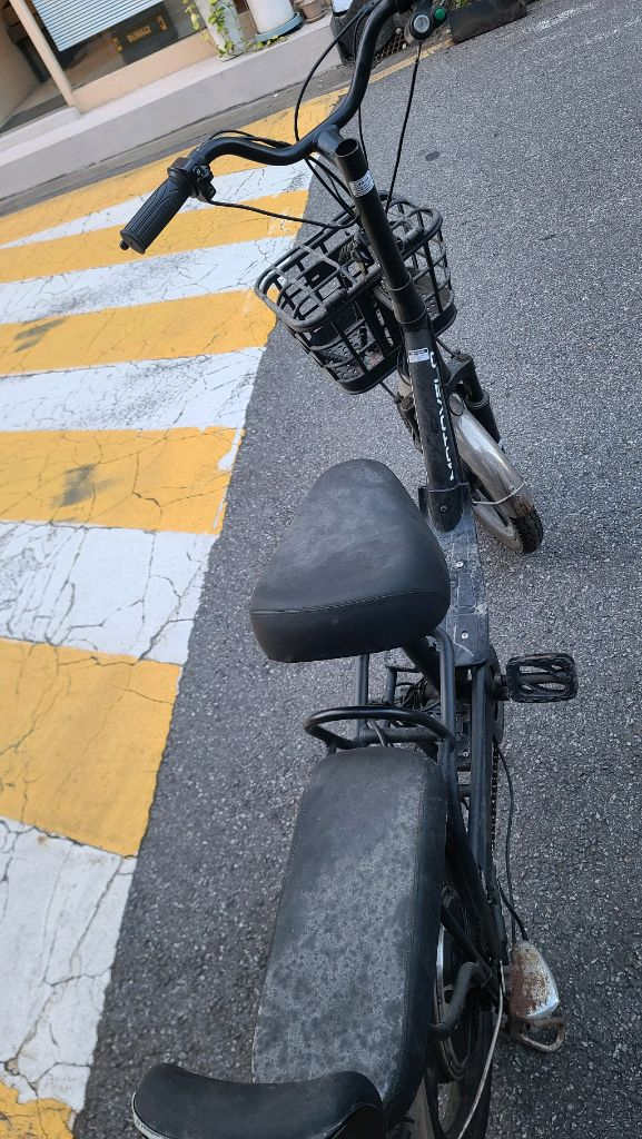 모토벨로 전기자전거 스쿠터 팝니다--4