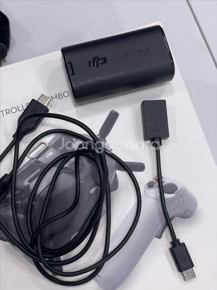 DJI 고글 v2 판매합니다--3