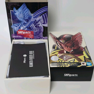 SHF 가면라이더 오즈 슈퍼타토바 콤보