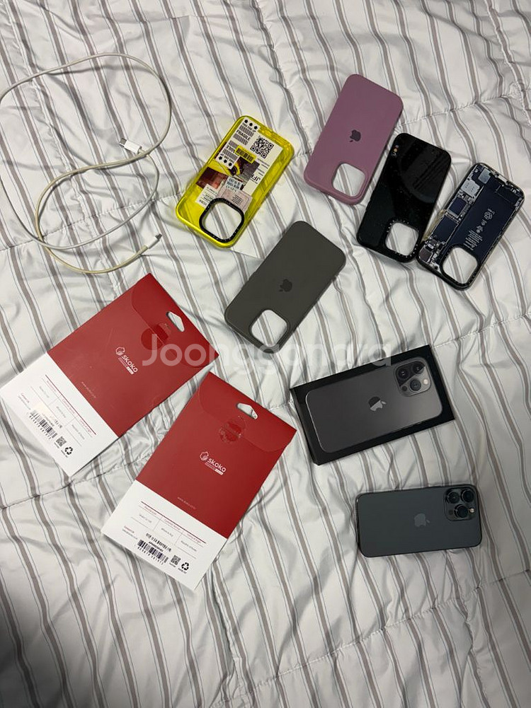아이폰 13pro 256gb 자급제폰 팔아요--5