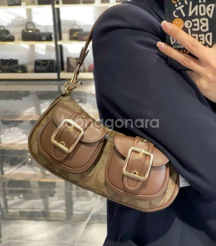 코치 에쉬톤 바케트 시그니처 숄더백CP114 typeB--9