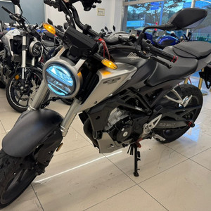 cb125r 19년식 급매내놔요~