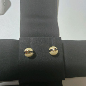 샤넬 정품 귀걸이