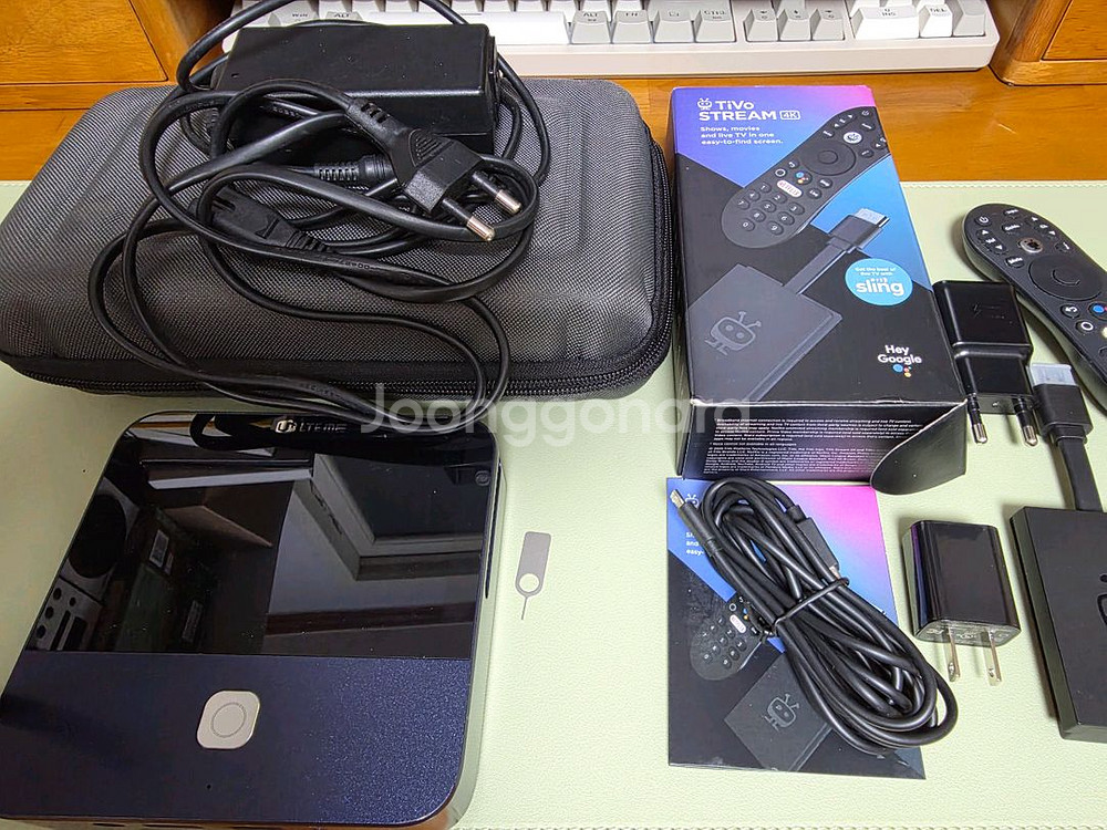 ZTE SPRO2+ 빔프로젝터 & 티보 스트림 4K--0