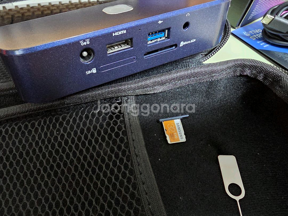 ZTE SPRO2+ 빔프로젝터 & 티보 스트림 4K--3