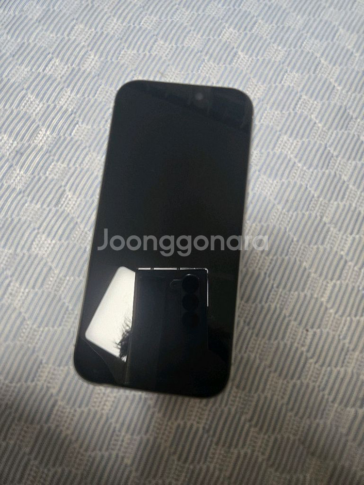 아이폰16프로 물리듀얼심(홍콩판)구해요--0