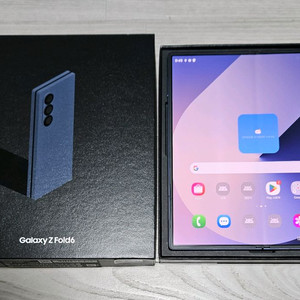 갤럭시 Z폴드6 블루 256GB A급 싸게 팝니다.