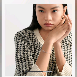 디올 Dior Clair D Lune 팔찌