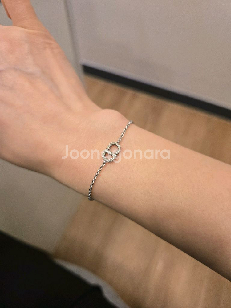 디올 Dior Clair D Lune 팔찌--2