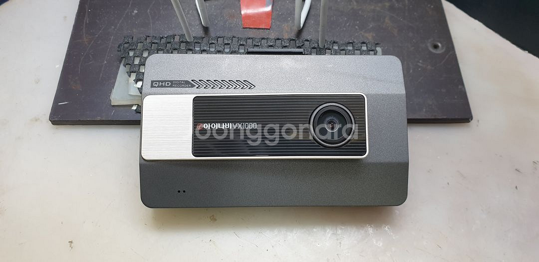 정비된 아이나비 VX1000 앞쪽 본체만.--1