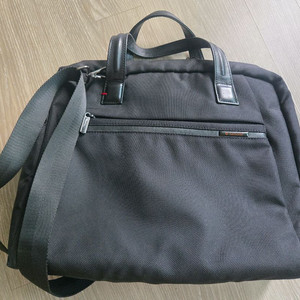 샘소나이트 서류 가방