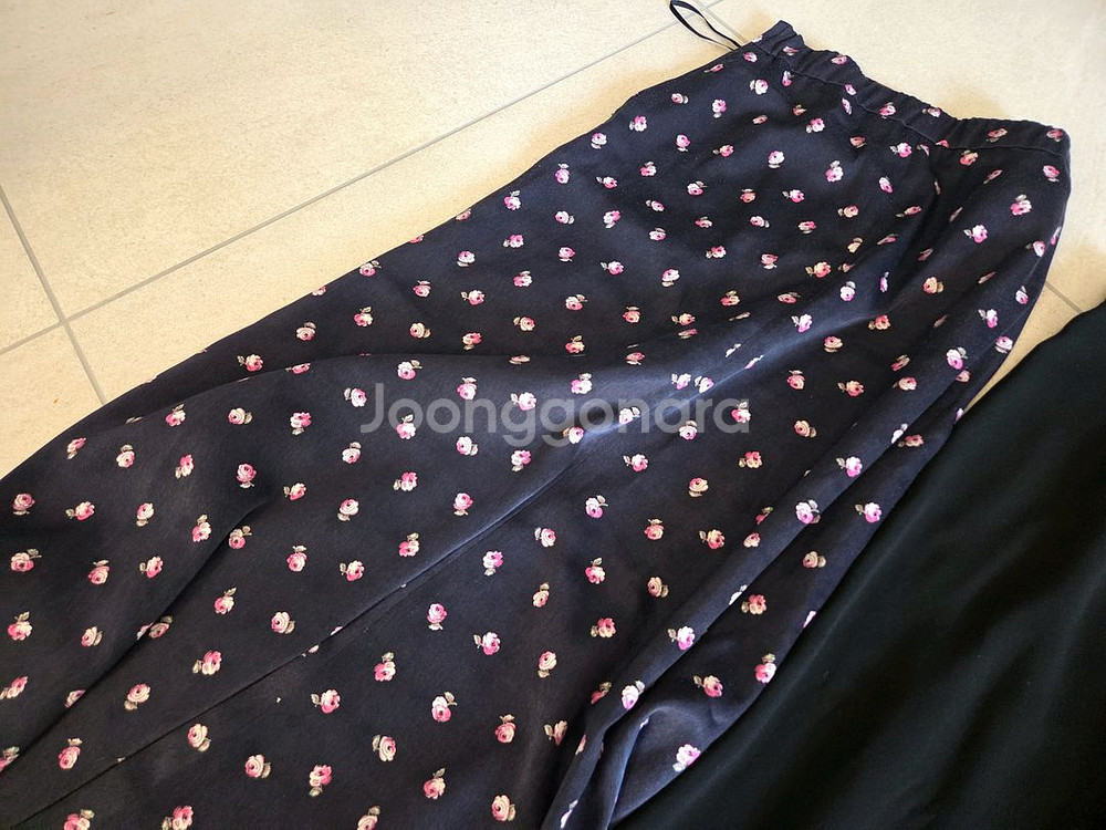 여성 롱스커트 바지 일괄 옷정리--1