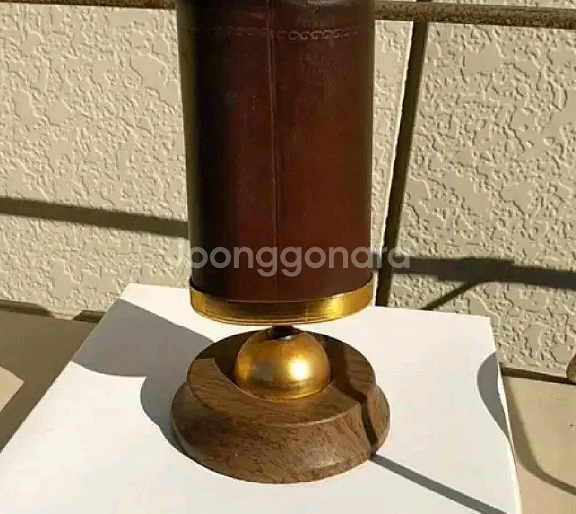 몽블랑 펜꽂이 수제 가죽 스탠드필통--0