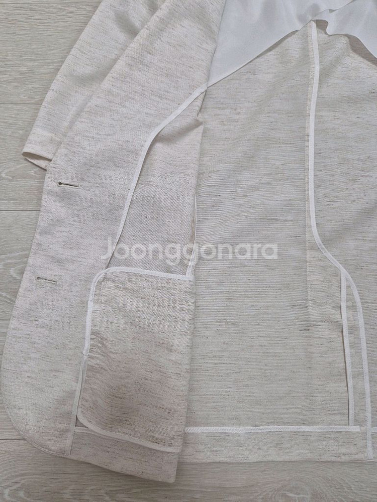 (새상품) 미쏘 반팔 베이지 자켓 블레이저--6