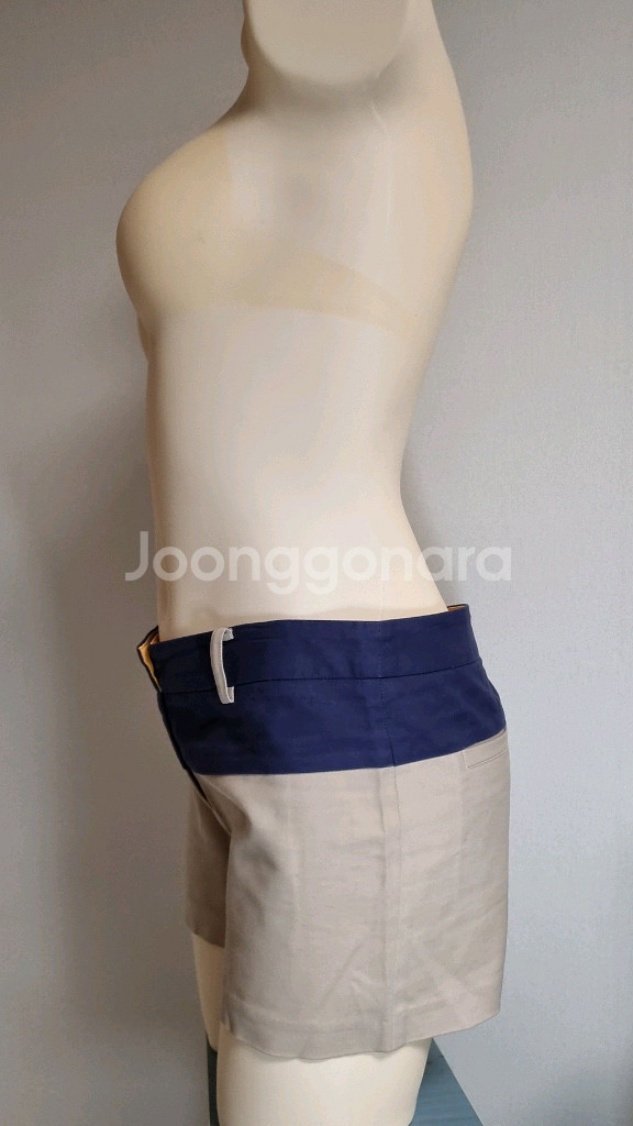 배색 베이지 반바지 미듐--2