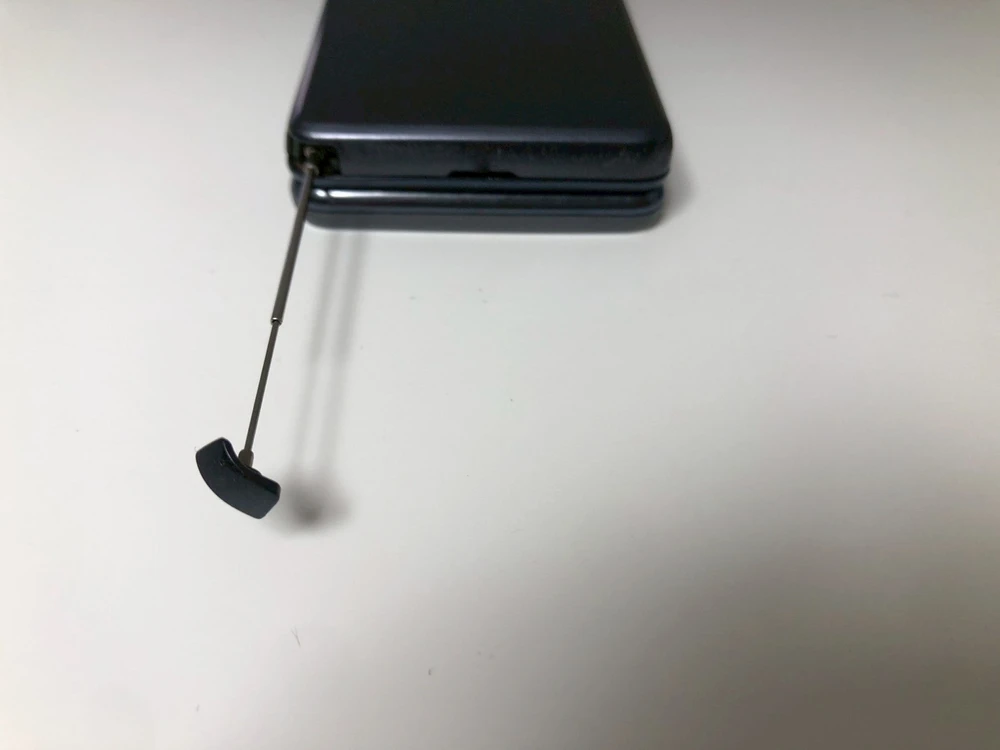 삼성 와이즈2 폴더폰 2g 소장용 기기 판매 이미지