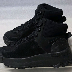 나이키 NIKE 시티 클래식 방한화 방수방한부츠 240