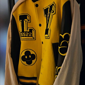 루이비통 레더 엠브로이더드 바시티