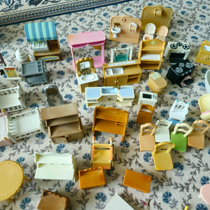 실바니안 집기들