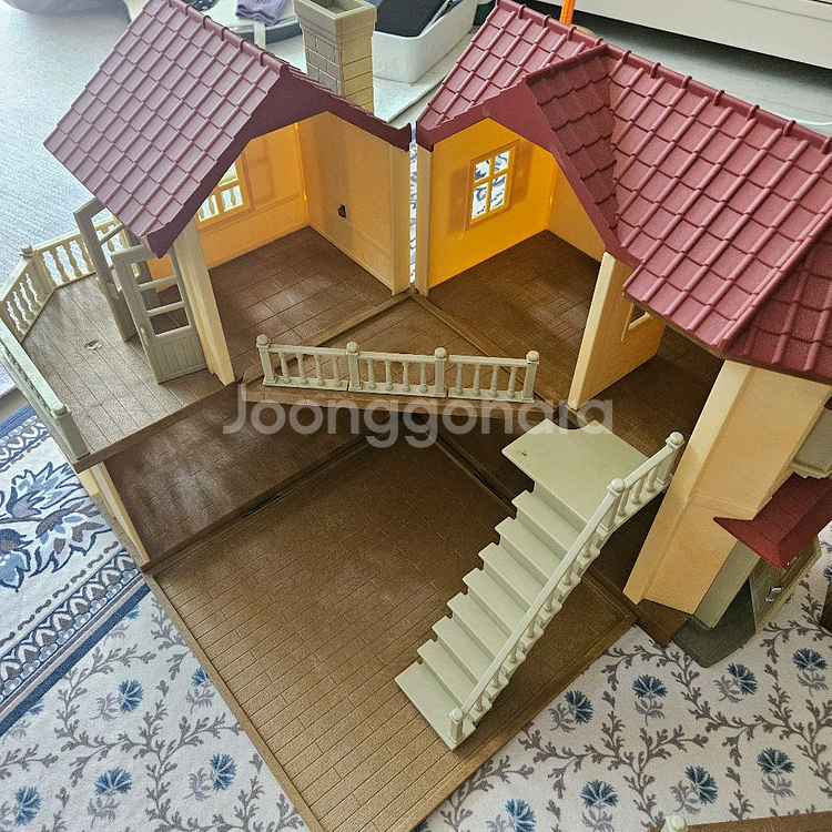 실바니안 불이들어오는 2층집(일층집제외)--6