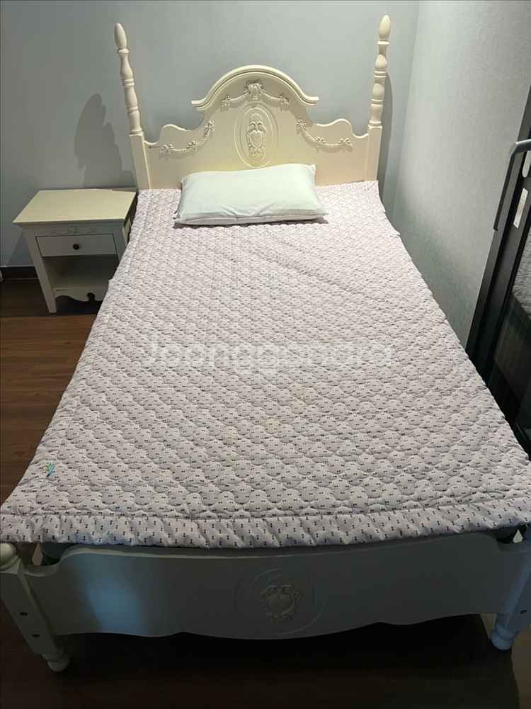 핀란디아 공주방 침대&화장제&책상&장롱 세트--1