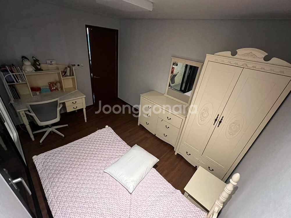 핀란디아 공주방 침대&화장제&책상&장롱 세트--7