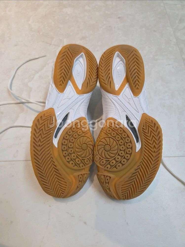 미즈노 배드민턴화 웨이브클로EL2 4E 슈퍼와이드--4