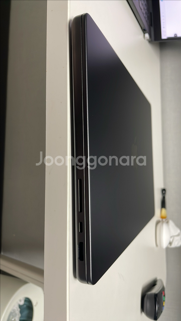 2024맥북PRO 14, 10core,16GB, 1TB--12