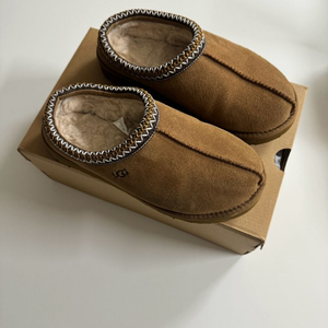 ugg 어그 타스만 7사이즈 240