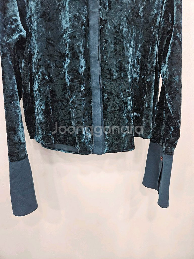 어나더에이 벨벳 셔츠블라우스 Free--5