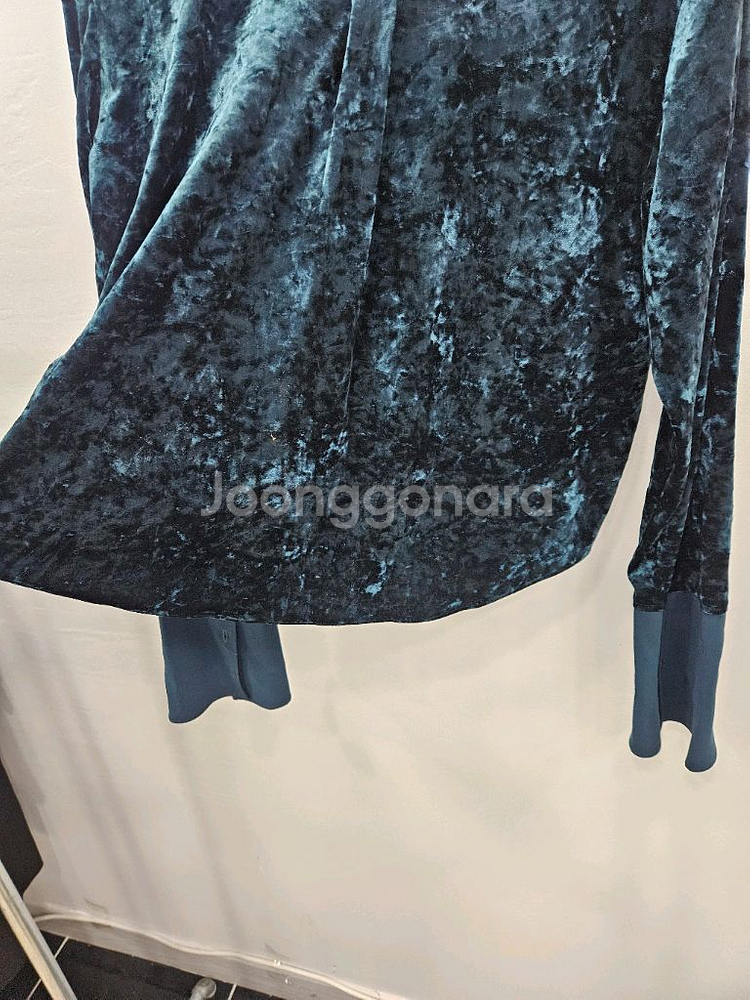 어나더에이 벨벳 셔츠블라우스 Free--7