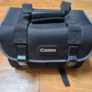 캐논 EOS 1100D 카메라