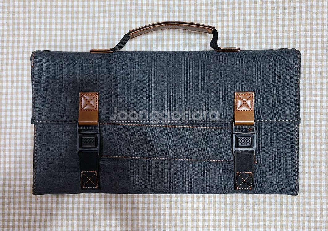 초텍 36W 태양광 충전기 SC006--1