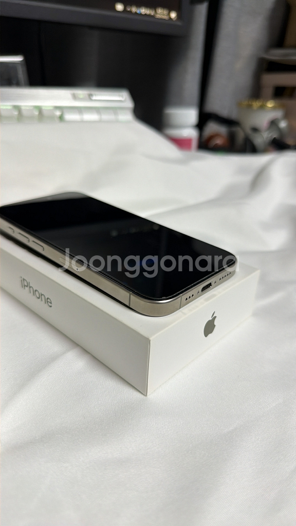 [풀박스] 아이폰15Pro 내추럴티타늄 256GB S급--8
