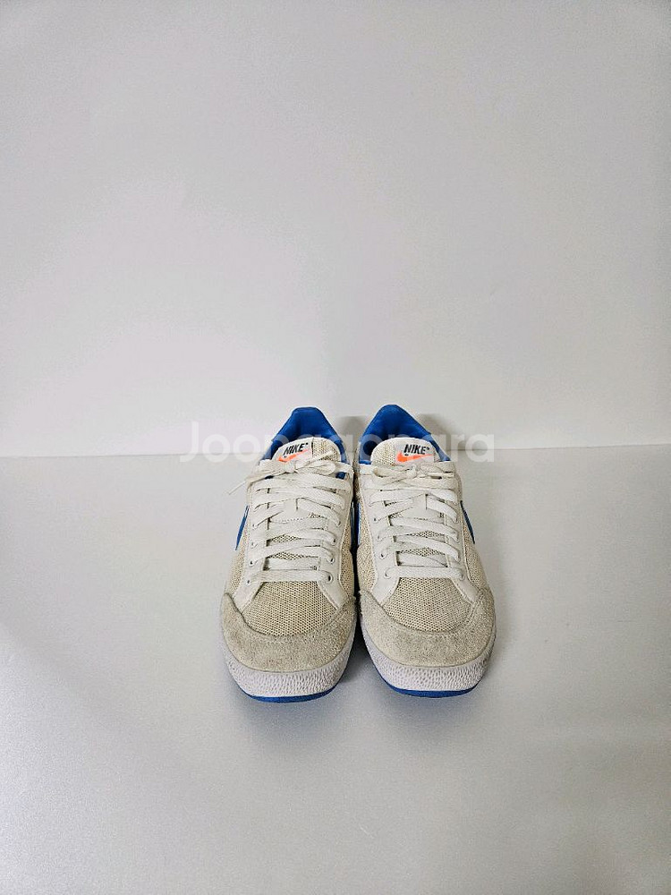 270)나이키 스니커즈 운동화--1