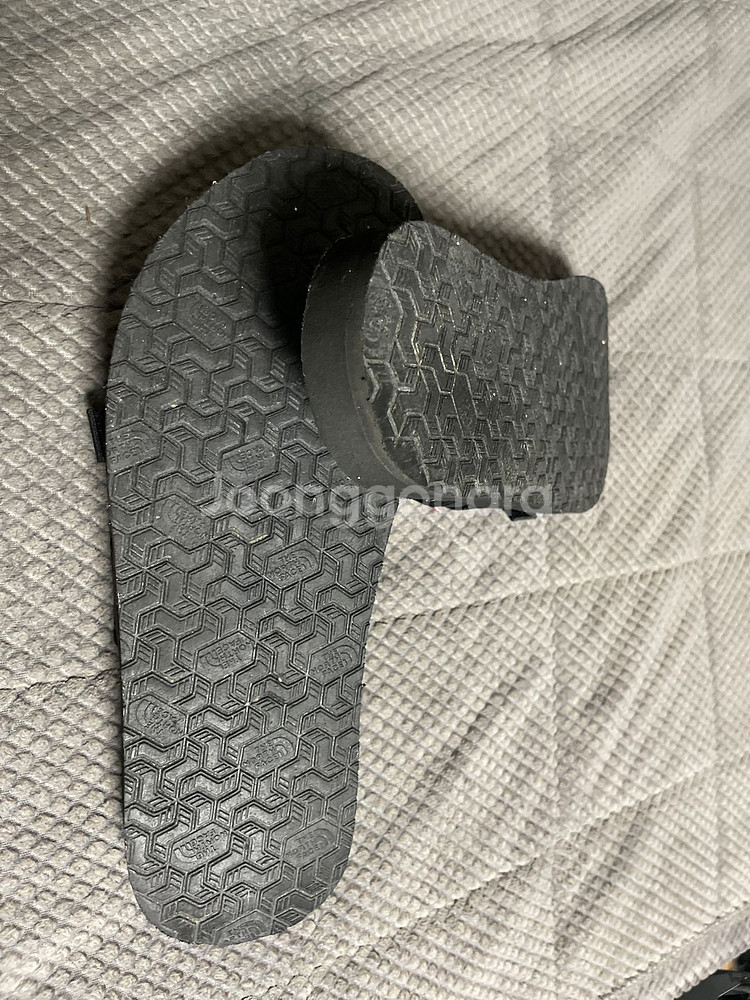 슈프림x노스페이스 트레킹 샌달 블랙 280mm--1
