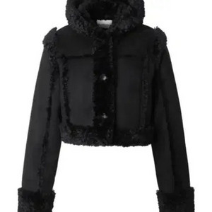 (새상품)쓰리타임즈 23fw 무스탕 블랙