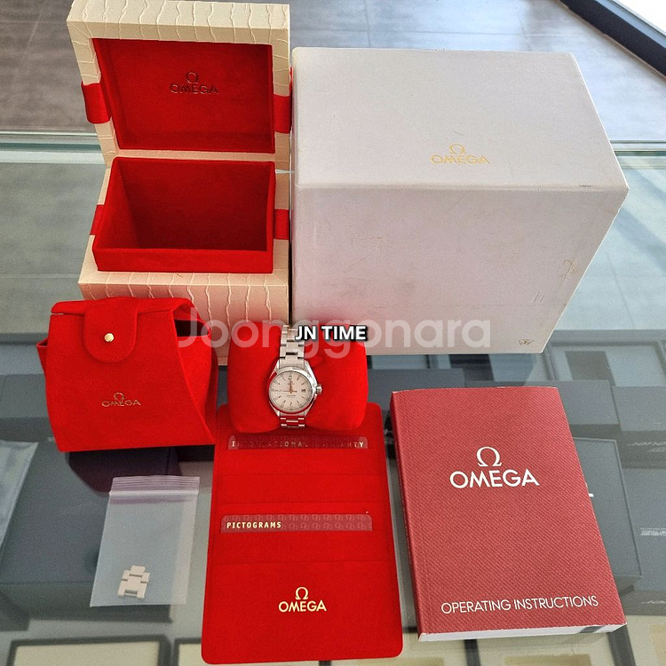 오메가 아쿠아테라 양각 쿼츠 흰판 30mm 여성용--8