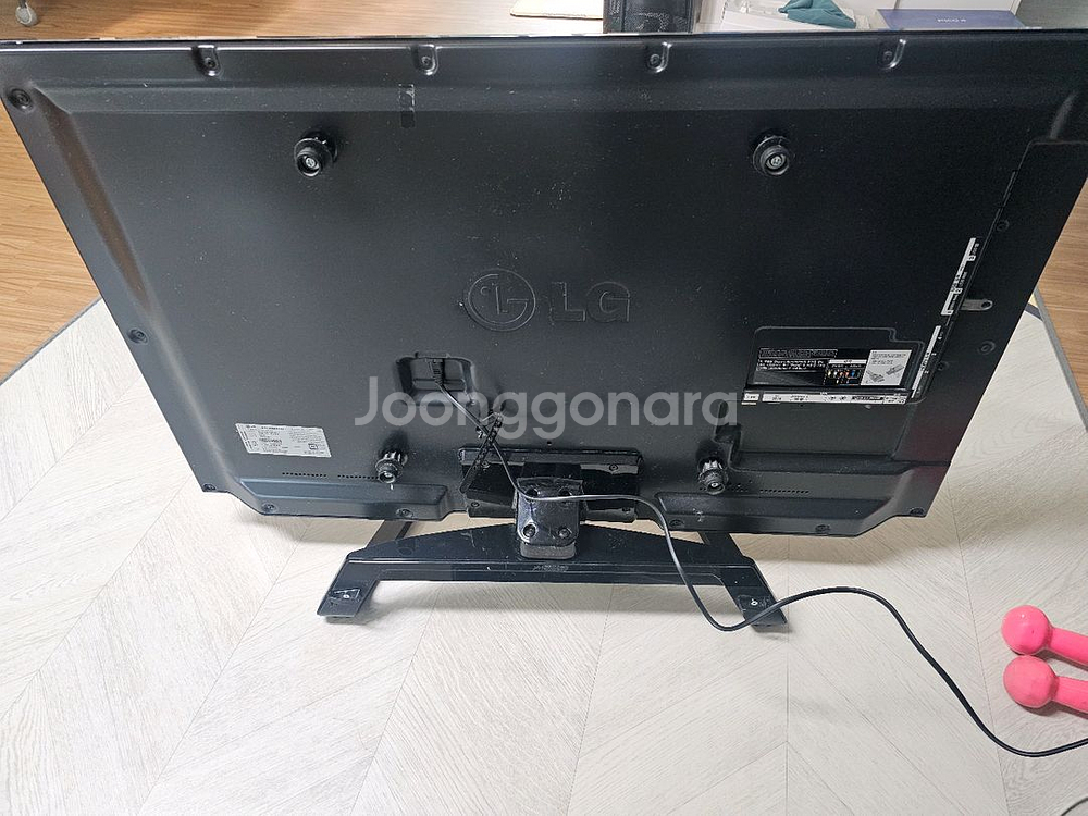 TV 42LM6200--1