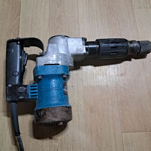 마끼다36.90뿌레카.디월트 전동드릴 판매해요