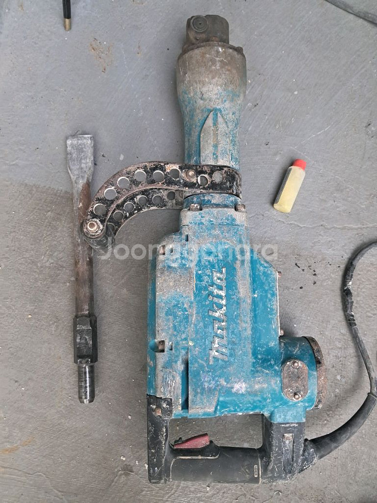 마끼다36.90뿌레카.디월트 전동드릴 판매해요--3