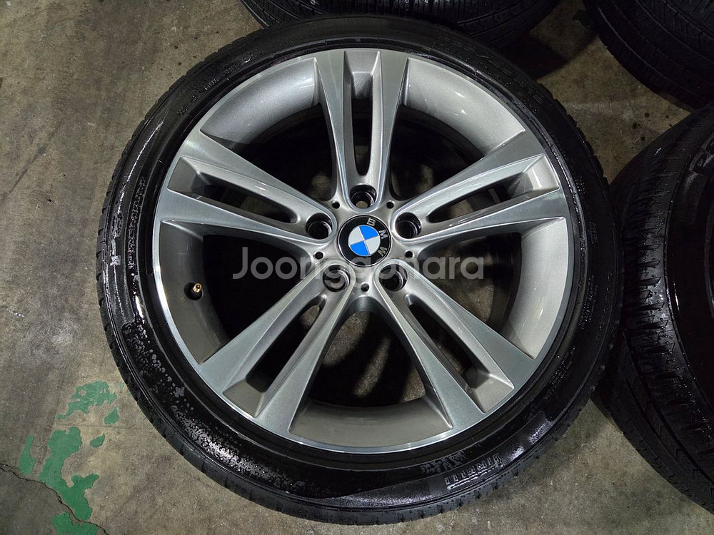 BMW F30 3시리즈 397M 18인치 정품 휠타이어--4