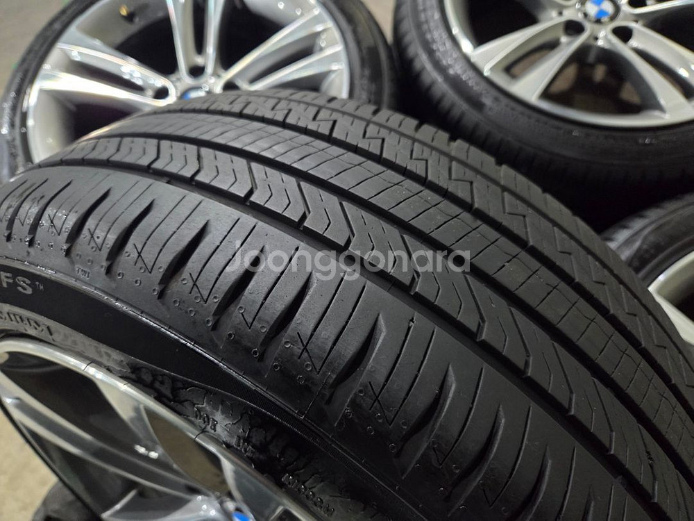 BMW F30 3시리즈 397M 18인치 정품 휠타이어--7