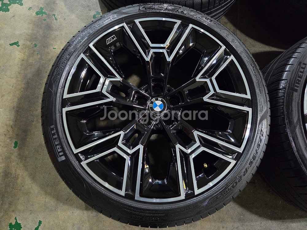 BMW G60 i5,5시리즈 939M 20인치 정품 휠--3