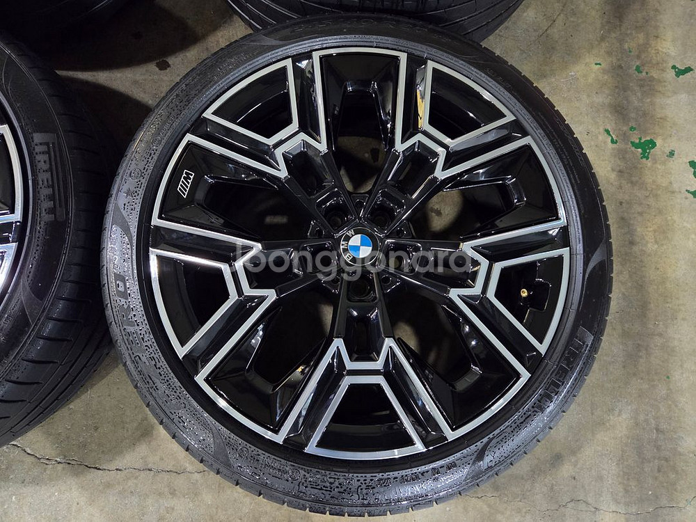 BMW G60 i5,5시리즈 939M 20인치 정품 휠--2