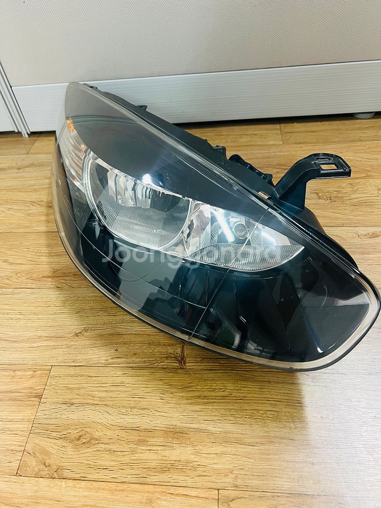 sm3 L38블랙베젤(전구)헤드라이트 세트판매합니다.--0